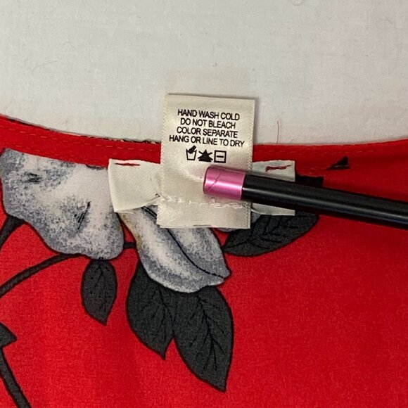 Urban Romantics V Neck Sheer Front Button Crop Tie Waist Bell Sleeve Top Red M - Picture 11 of 11